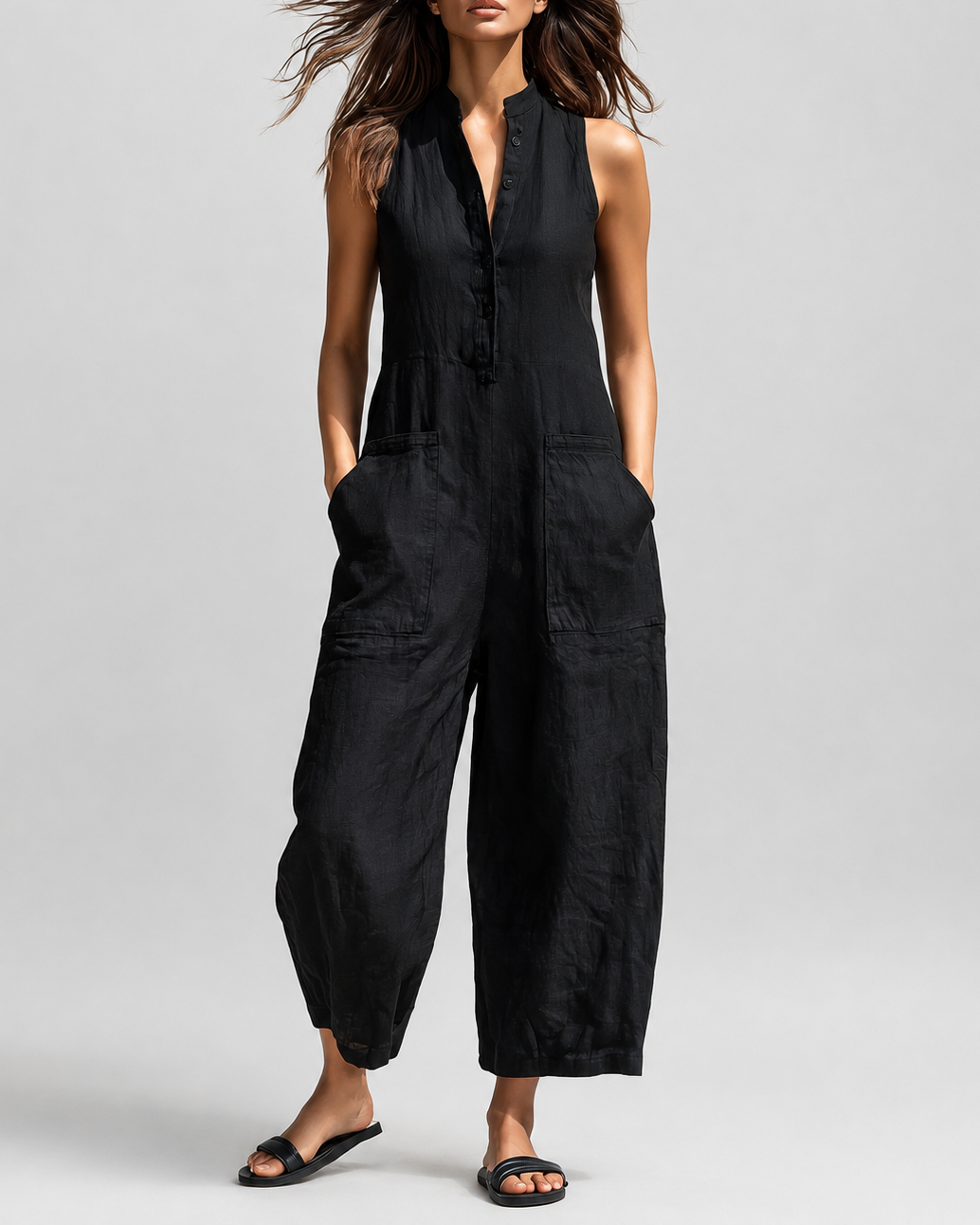 Claudia | Mono minimalista de lino para mujer, sin mangas, cuello alto y botones