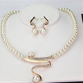 Elegant Set of Natural Pearl Earrings and Necklace